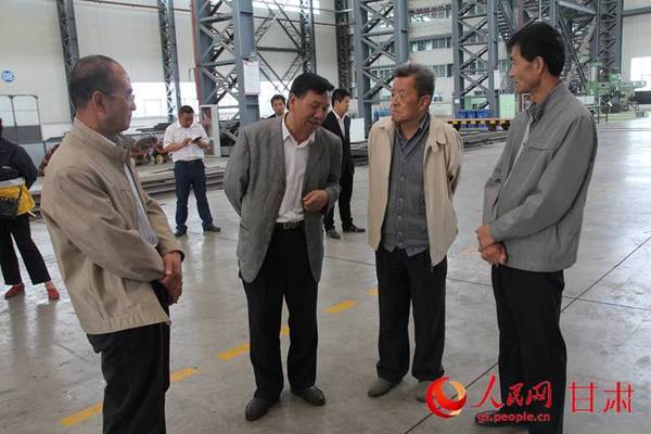 原甘肃省政协副主席邓成城参观考察爱游戏体育(中国)官方网站-AYX SPORTS
装备制造公司