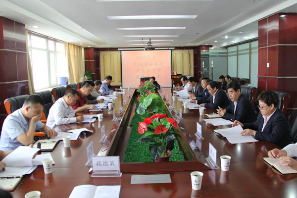 河北省安监局到爱游戏体育(中国)官方网站-AYX SPORTS
装备公司观摩学习