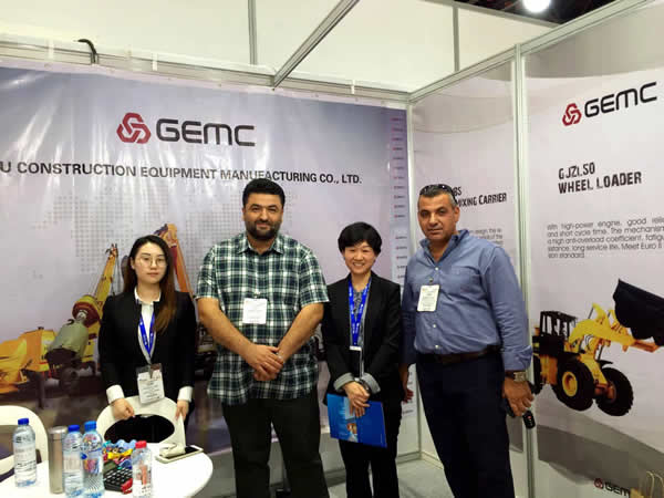 爱游戏体育(中国)官方网站-AYX SPORTS
“高漠”产品亮相迪拜国际工程机械展览会